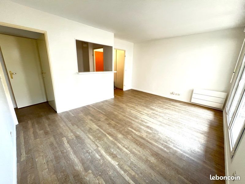 Appartement à louer, 40m², Combs-la-Ville