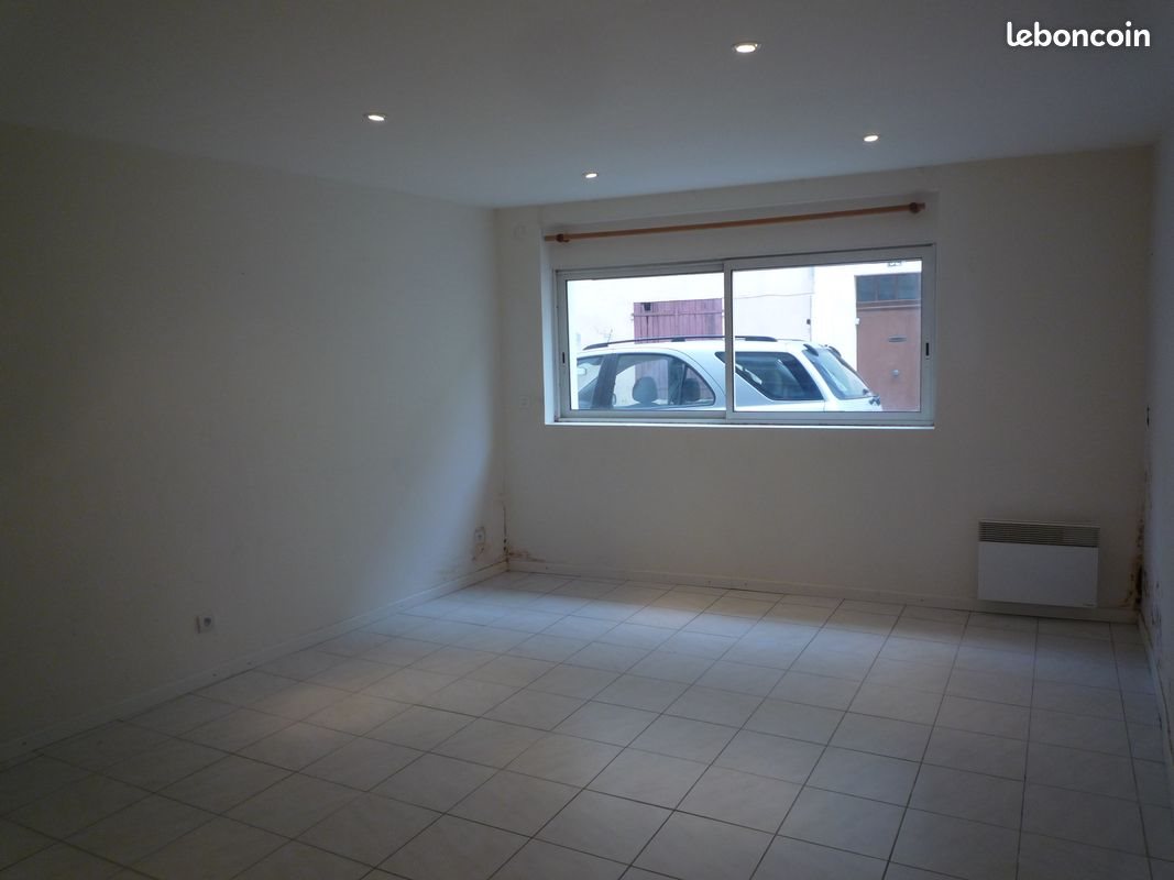 Appartement à louer, 30m², Solliès-Pont