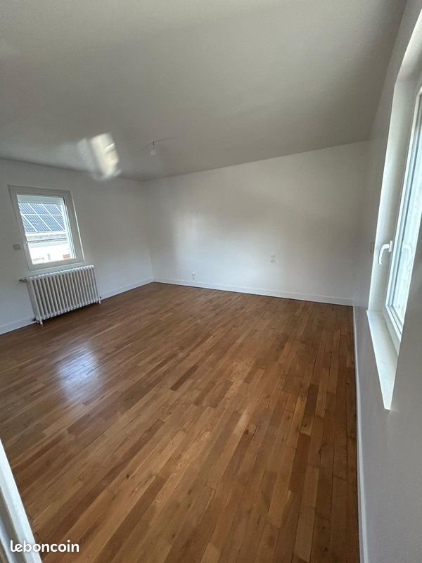 Maison à louer, 99m², Loué