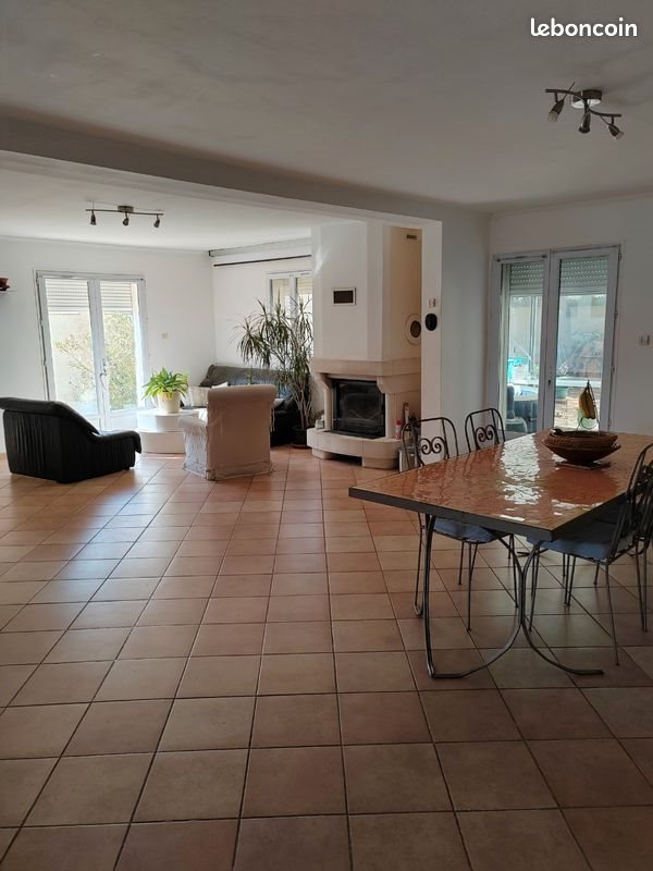 Maison à vendre, 200m², Vernègues