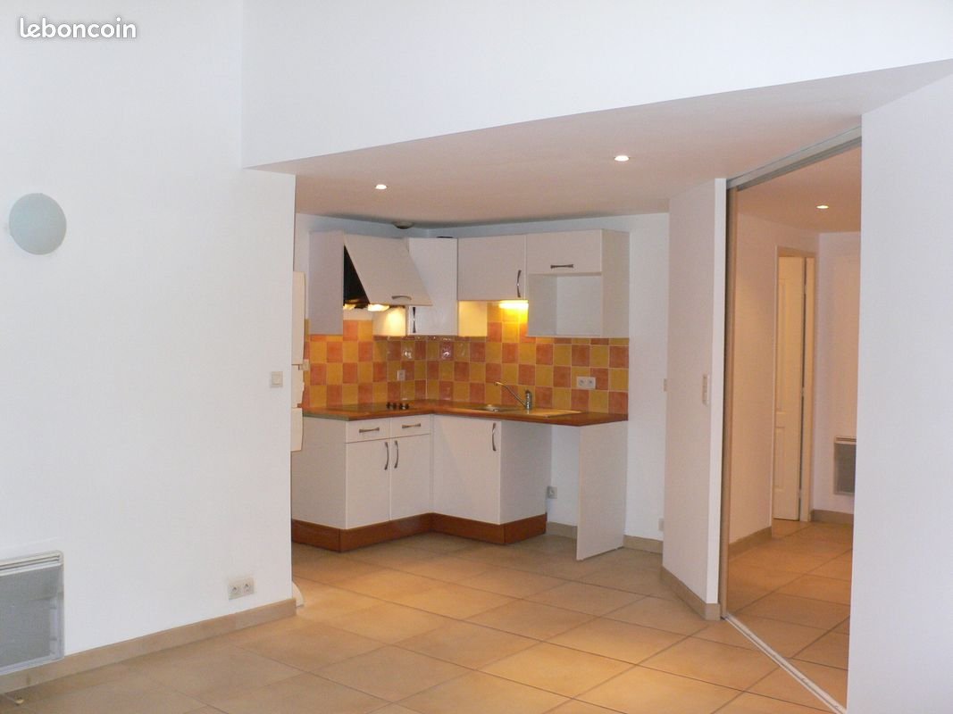 Appartement à louer, 42m², Toulon