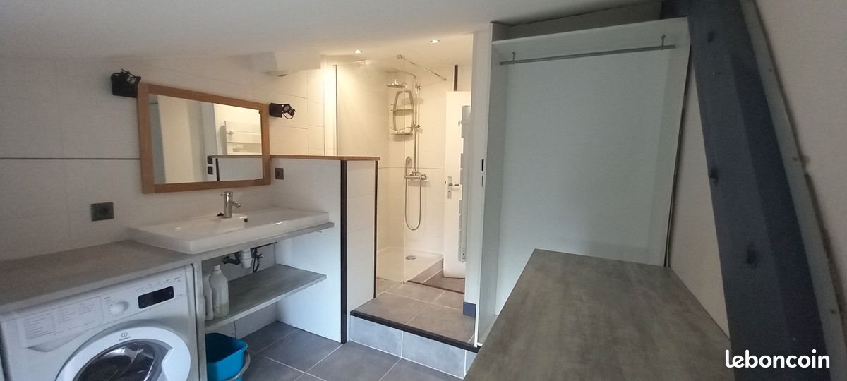 Appartement à louer, 85m², Saint-Georges-les-Bains