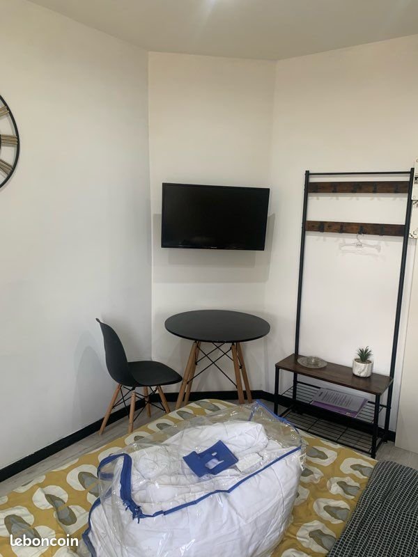 Appartement à louer, 18m², Saint-Quentin