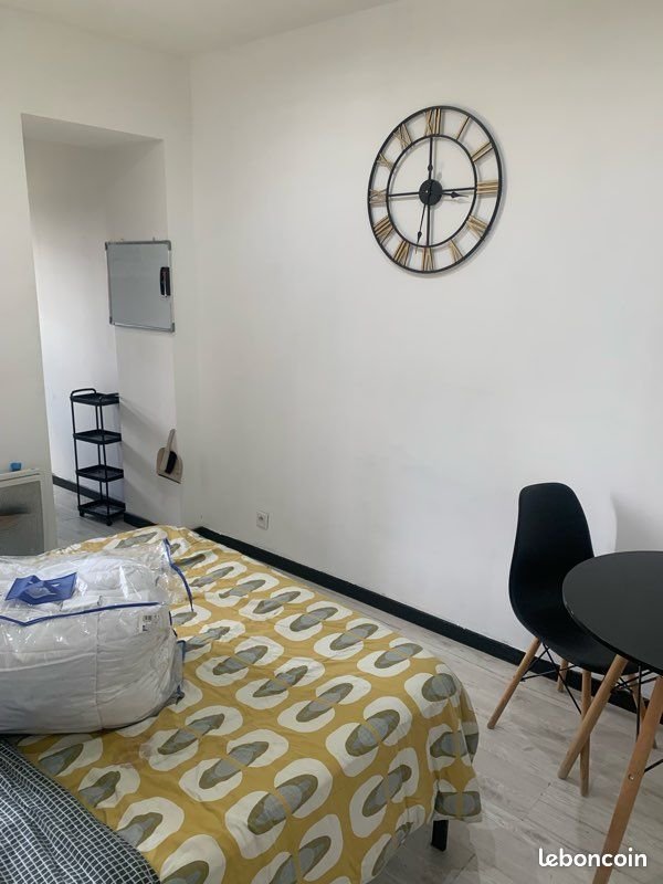 Appartement à louer, 18m², Saint-Quentin