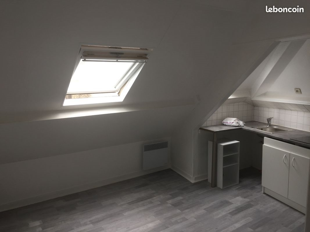 Appartement à louer, 17m², Auray