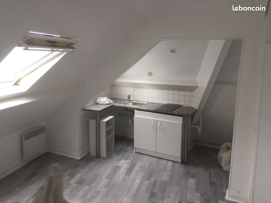 Appartement à louer, 17m², Auray