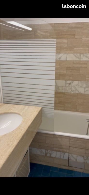 Appartement à louer, 30m², Nîmes