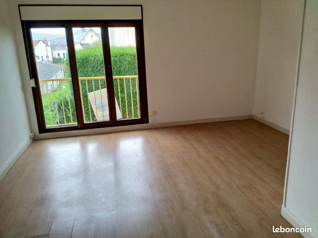 Appartement à louer, 58m², Revin