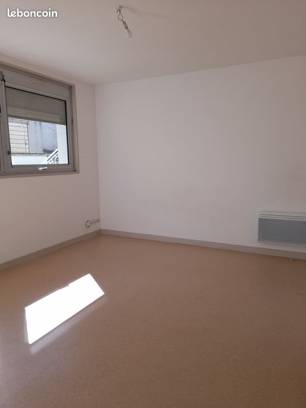 Appartement à louer, 37m², Tours