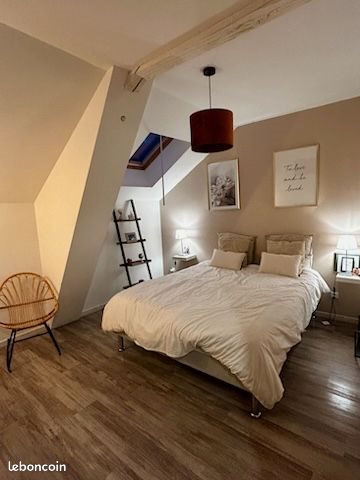 Appartement à louer, 70m², Vrigne-aux-Bois