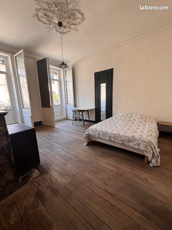 Appartement à louer, 130m², Bordeaux