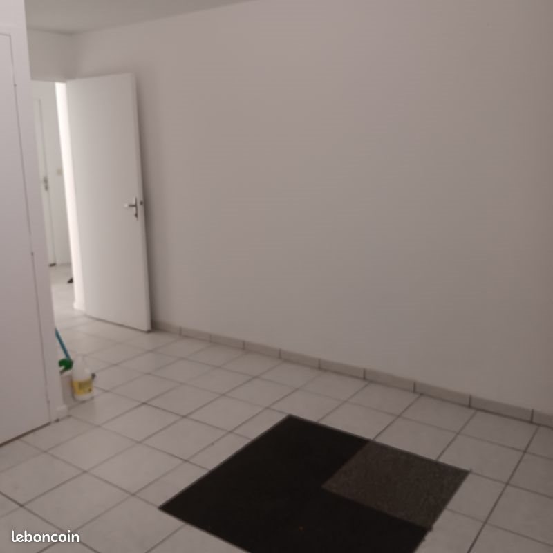 Appartement à louer, 18m², Nantes