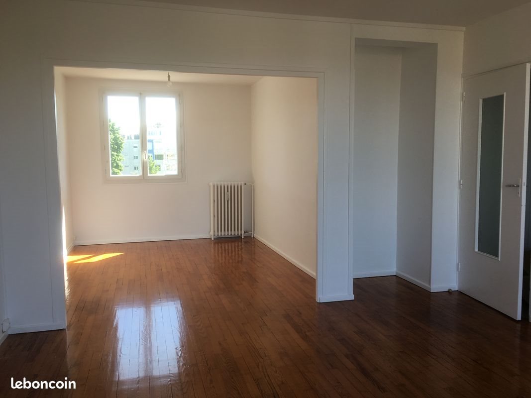 Appartement à louer, 65m², Autun