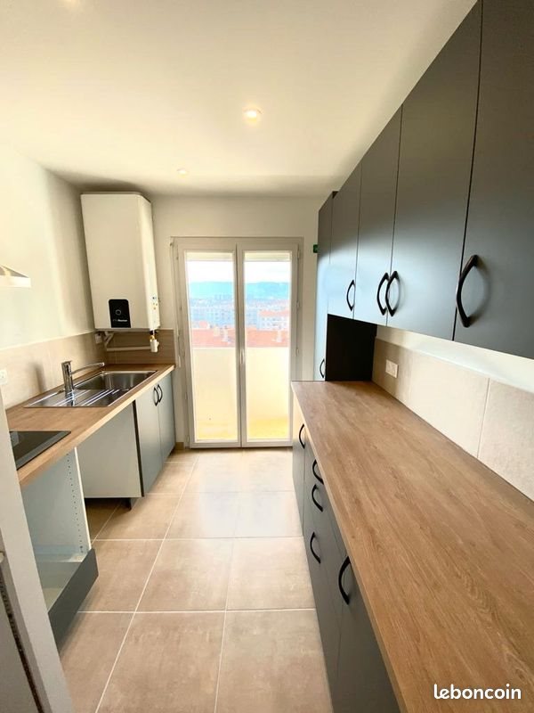 Appartement à louer, 54m², Valence