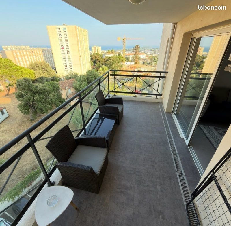 Appartement à louer, 41m², Bastia