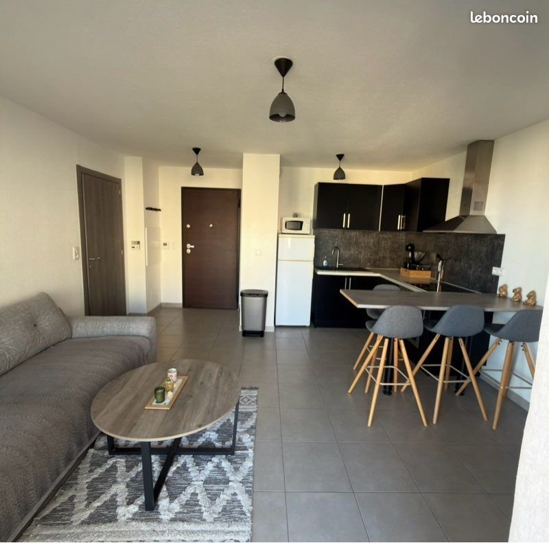 Appartement à louer, 41m², Bastia