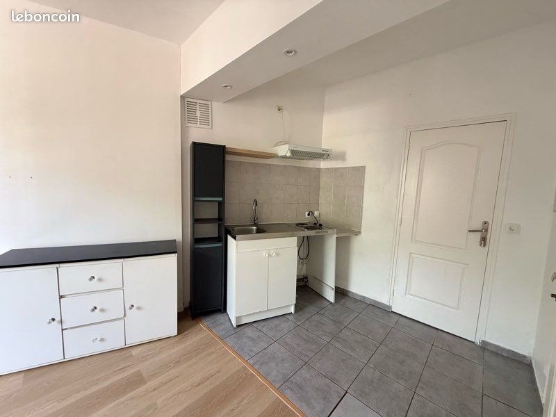 Appartement à louer, 21m², Drancy