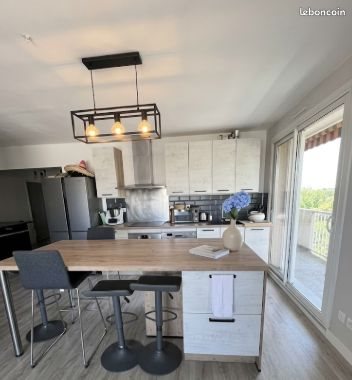 Appartement à louer, 78m², Tassin-la-Demi-Lune