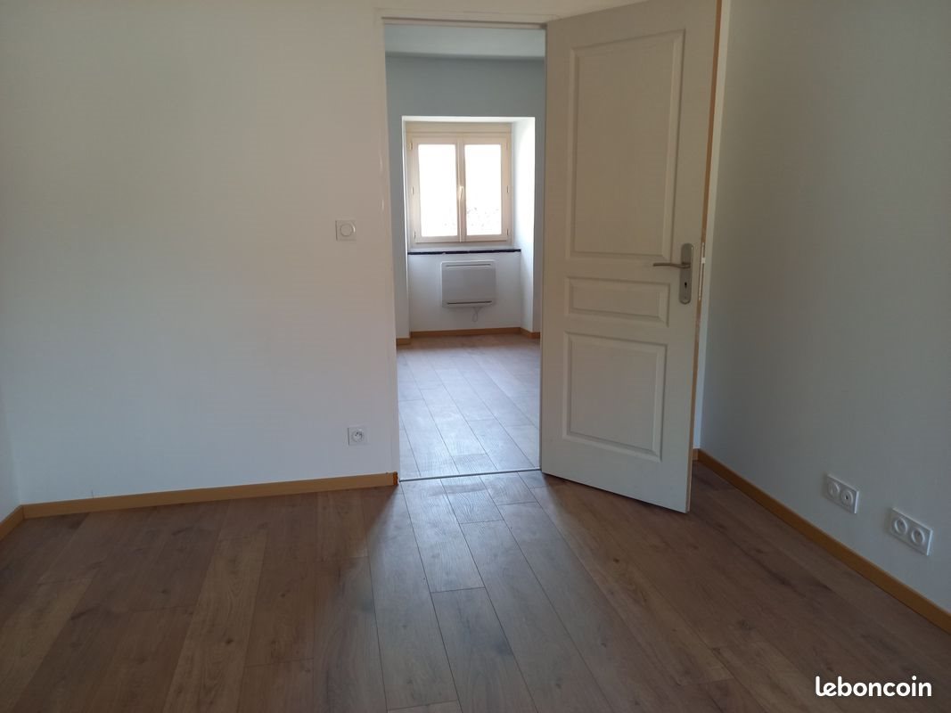 Appartement à louer, 40m², Espéraza