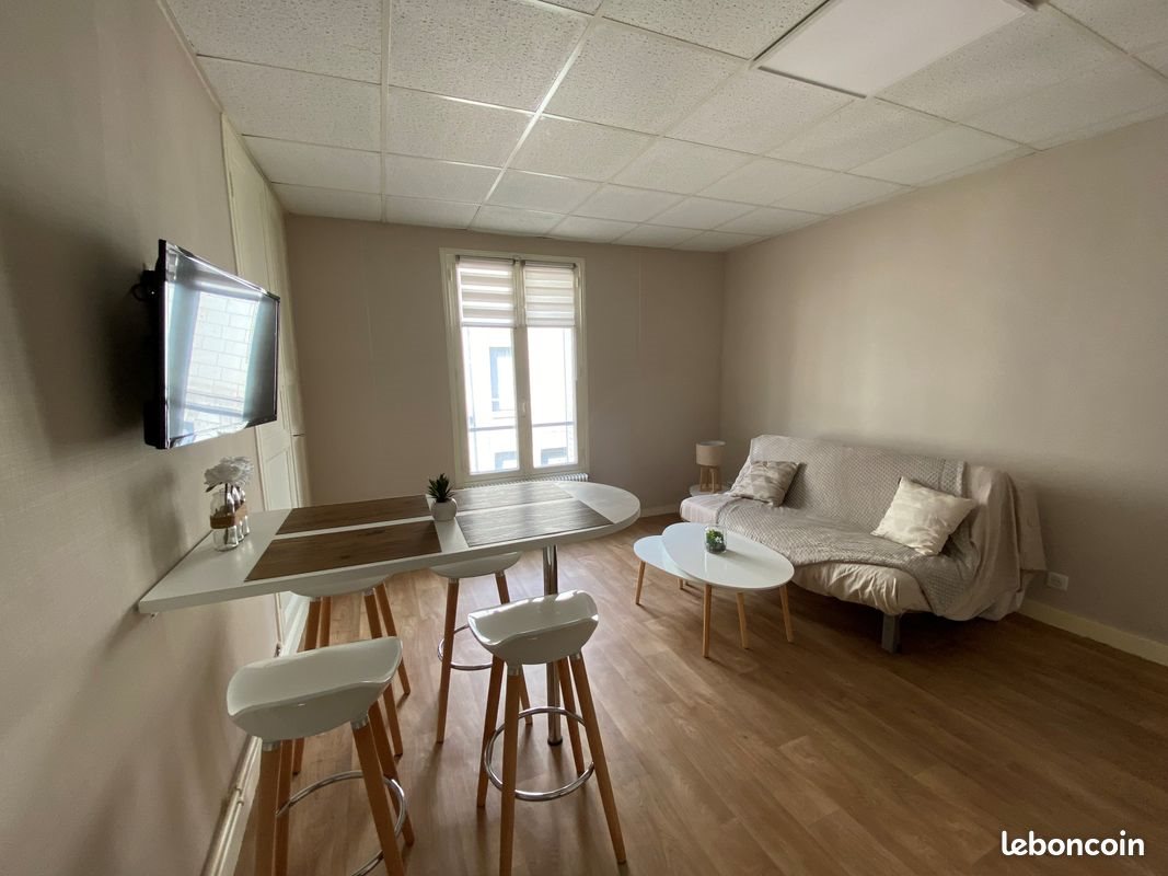 Appartement à louer, 22m², Loches