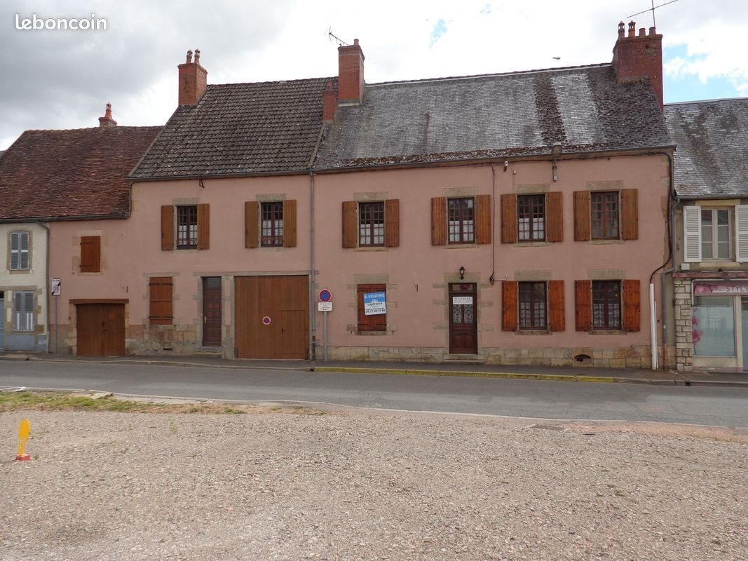 Maison à vendre, 289m², Saint-Saulge