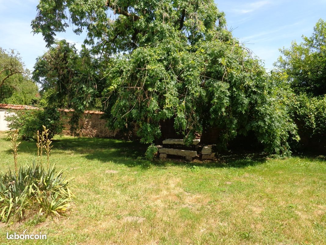 Maison à vendre, 289m², Saint-Saulge