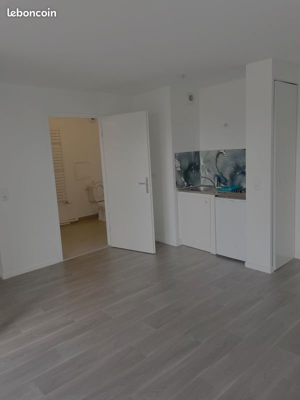 Appartement à louer, 34m², Courcouronnes