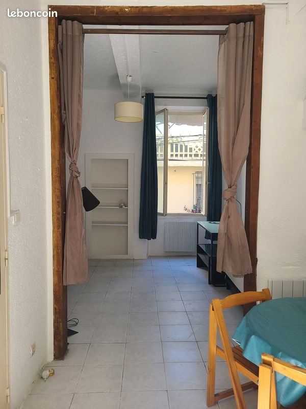 Appartement à louer, 22m², Nîmes