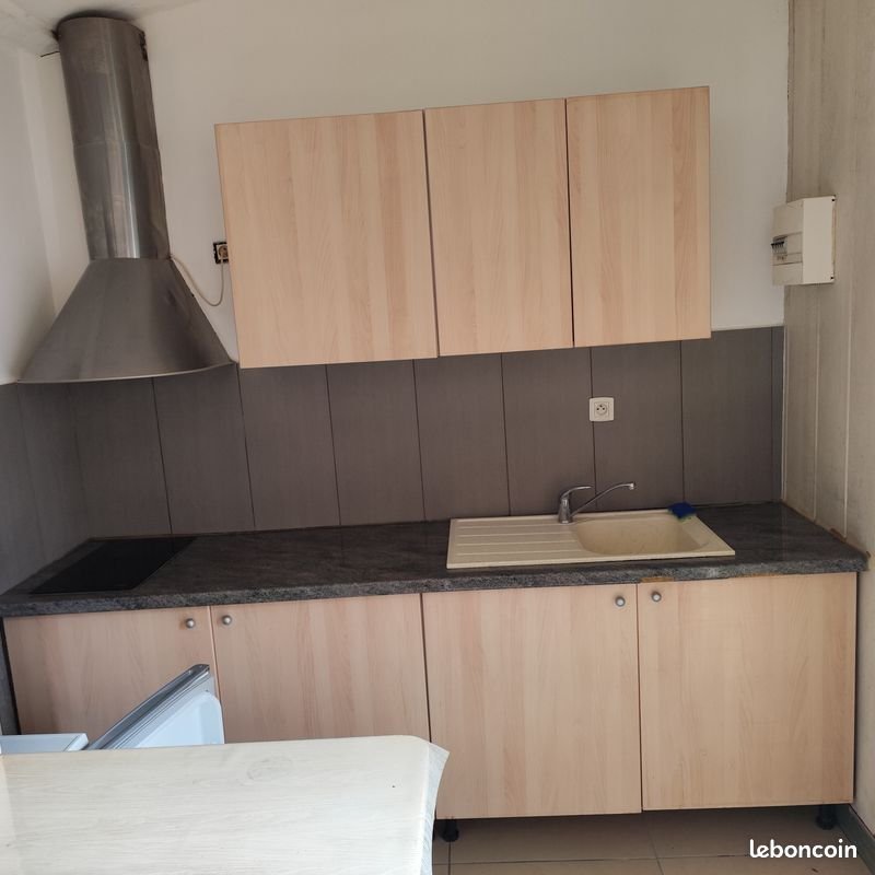 Appartement à louer, 26m², Niort