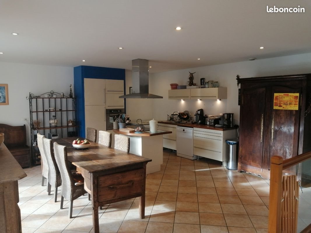 Maison à vendre, 200m², Saint-Gérand