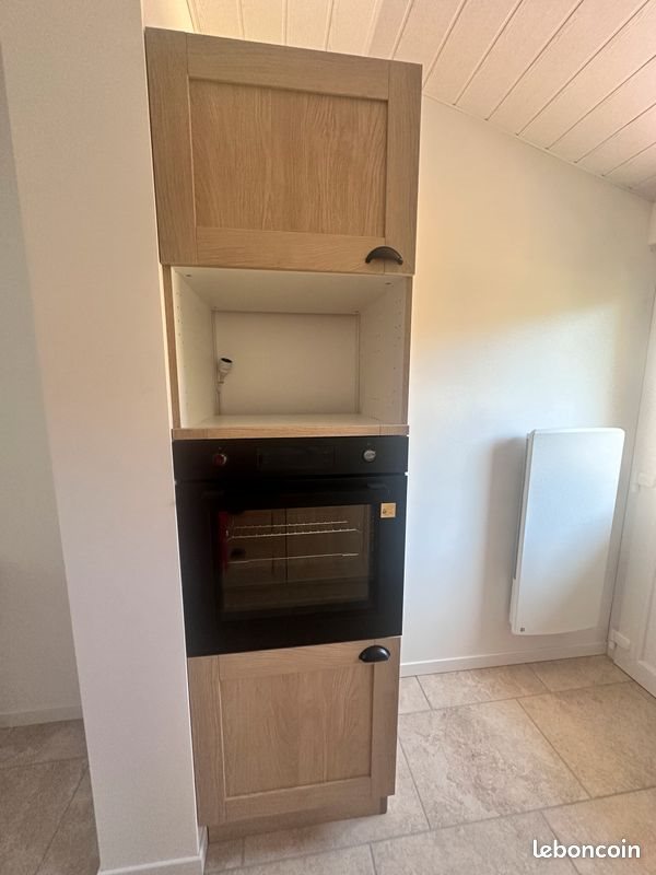 Appartement à louer, 35m², Fours