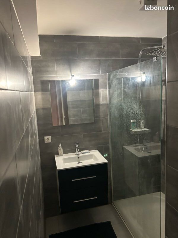 Appartement à louer, 40m², Antibes