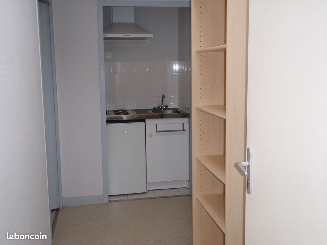 Appartement à louer, 26m², Fougères