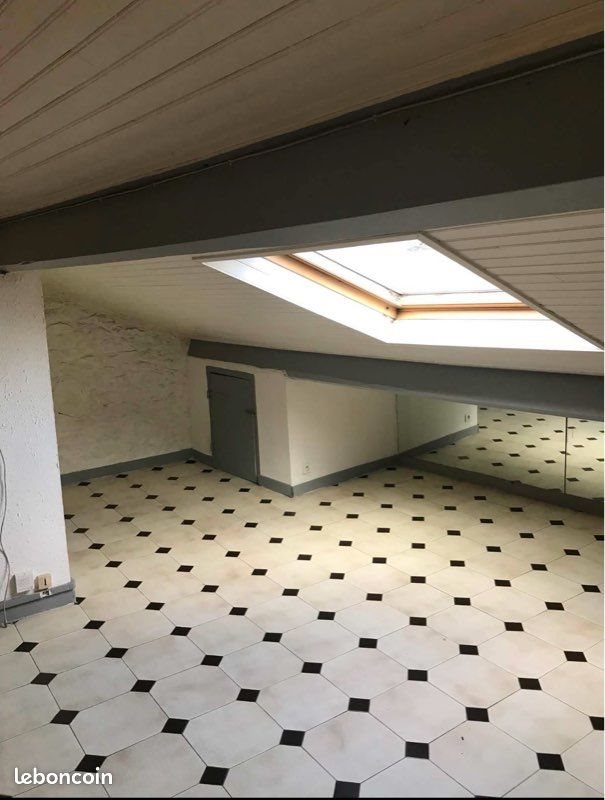 Appartement à louer, 35m², Collonges-au-Mont-d'Or