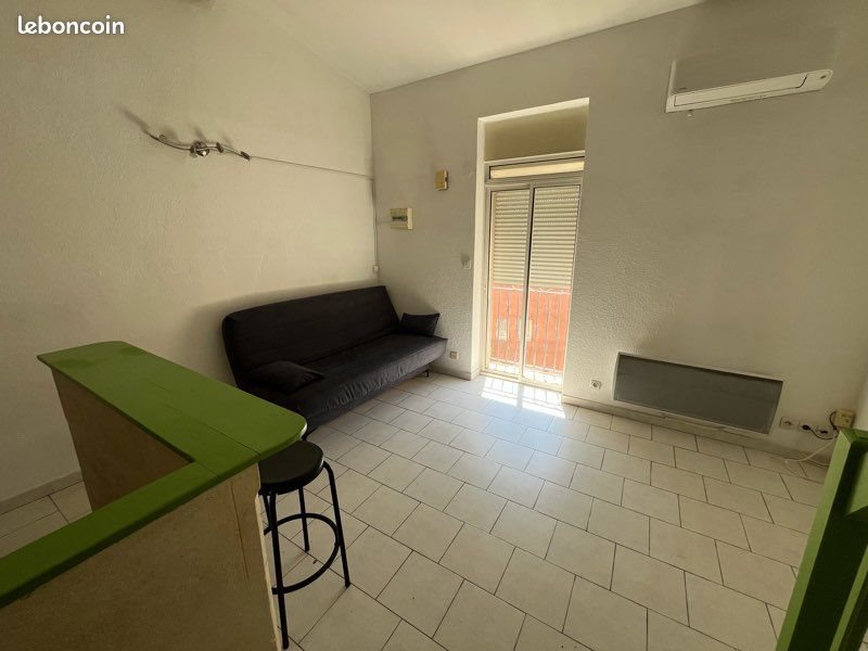 Appartement à louer, 30m², Nîmes