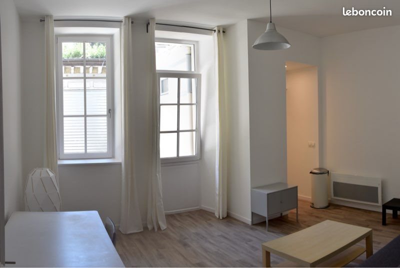 Appartement à louer, 22m², Pau