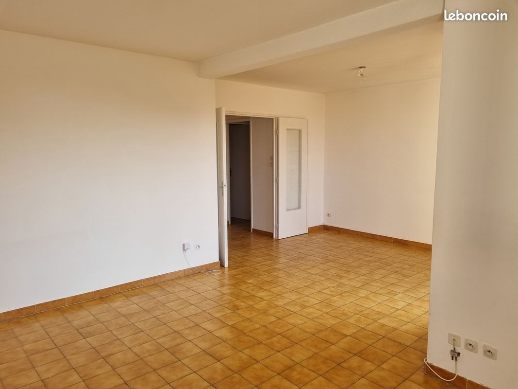 Appartement à vendre, 70m², Lunel