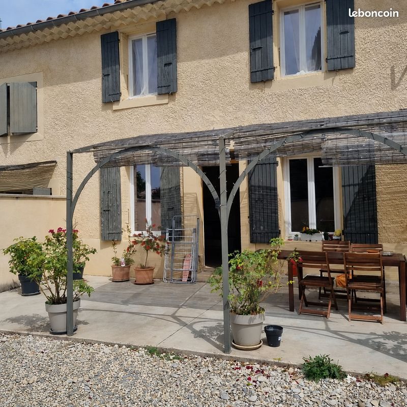 Maison à louer, 140m², Piolenc