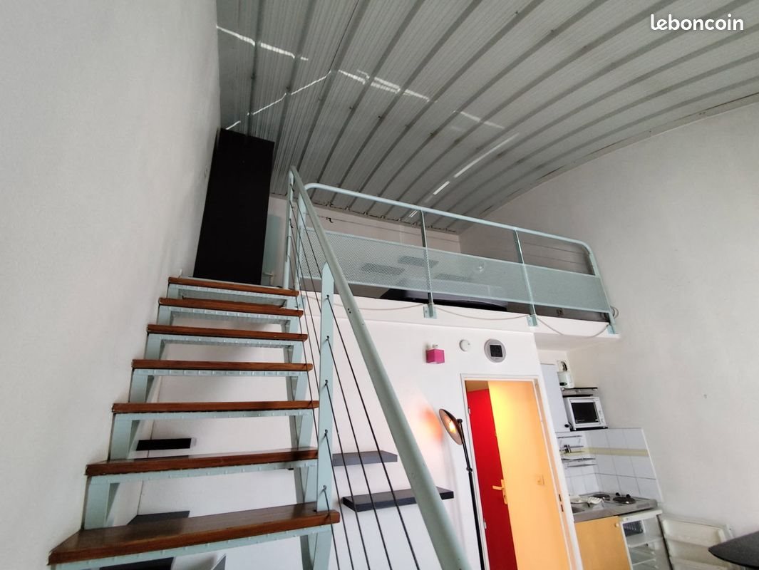 Appartement à louer, 28m², Nîmes