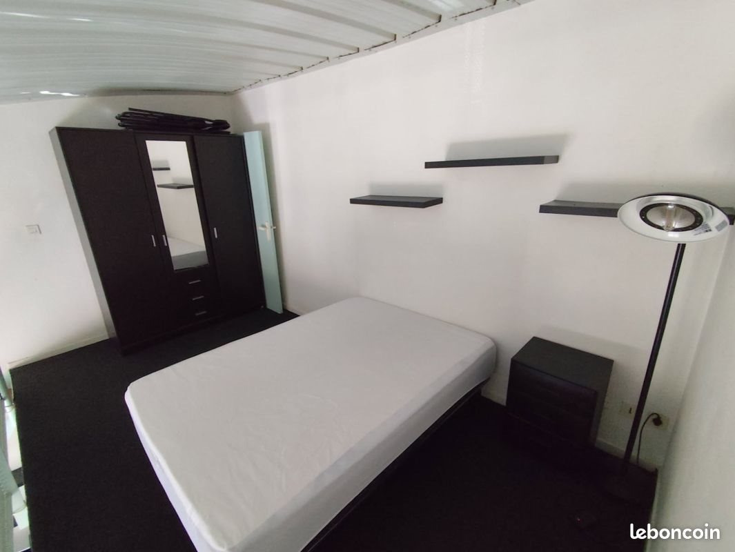 Appartement à louer, 28m², Nîmes