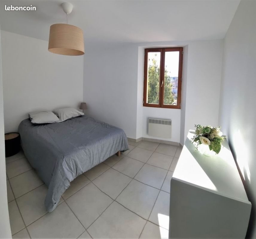Appartement à louer, 62m², Lambesc