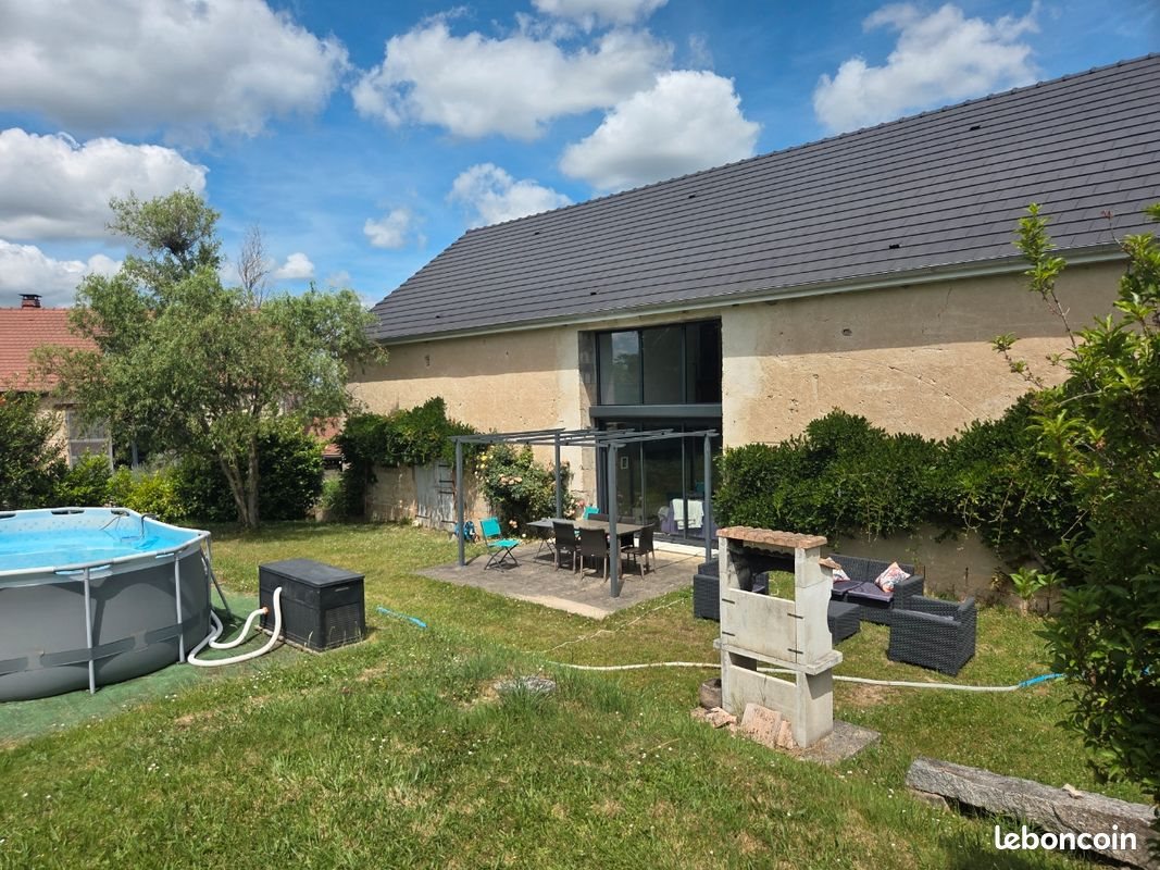 Maison à vendre, 200m², Durdat-Larequille