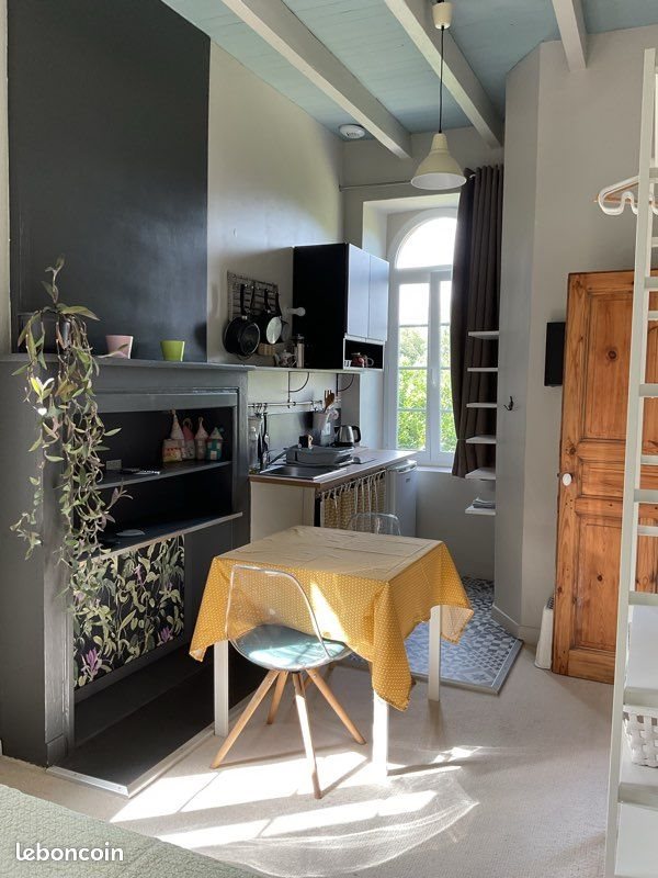Appartement à louer, 25m², Saint-Benoît-de-Carmaux