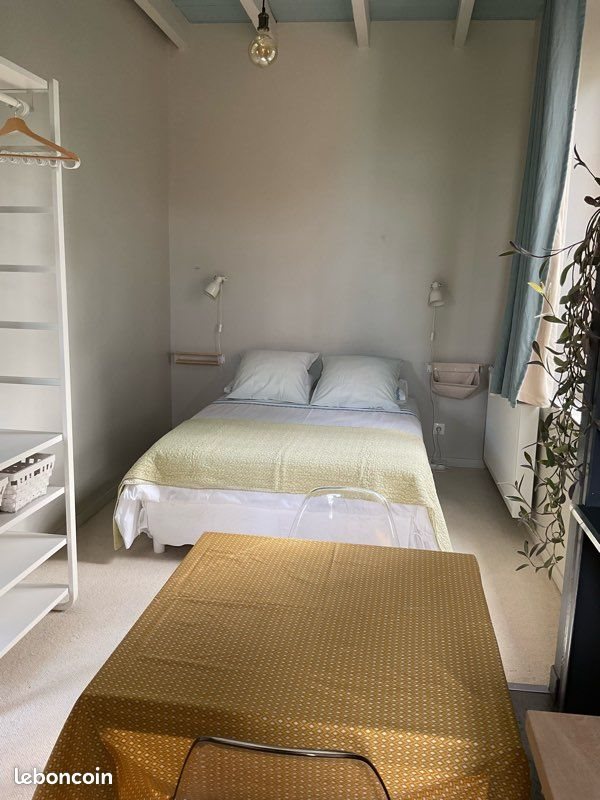 Appartement à louer, 25m², Saint-Benoît-de-Carmaux