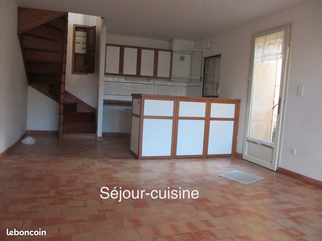 Maison à louer, 60m², Pernes-les-Fontaines