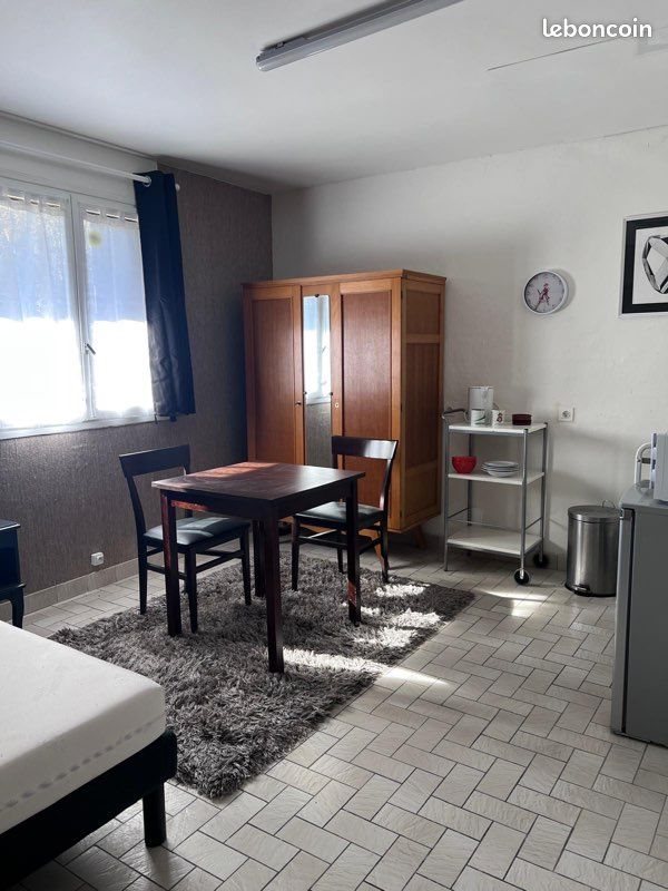 Appartement à louer, 22m², Ménétrol