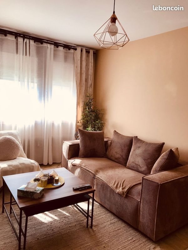 Appartement à louer, 45m², Ville-la-Grand