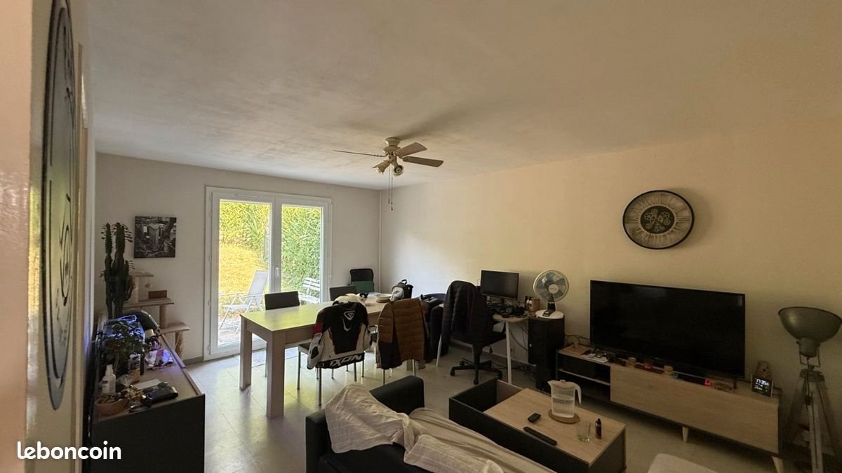 Maison à louer, 55m², Nassandres