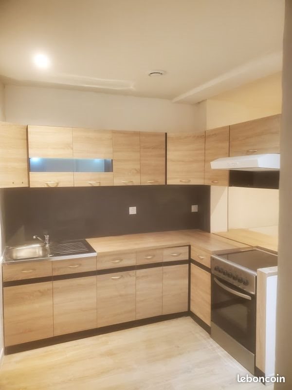 Appartement à louer, 50m², Varages