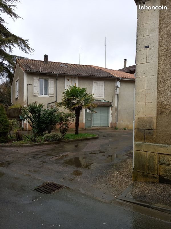 Maison à vendre, 100m², Javerlhac-et-la-Chapelle-Saint-Robert